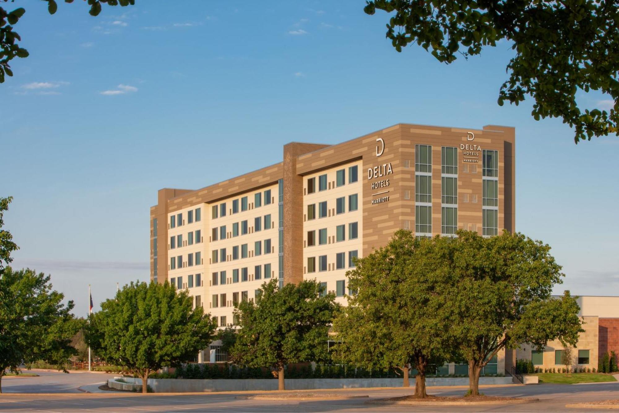 Delta Hotels By Marriott Wichita Falls Convention Center Eksteriør bilde